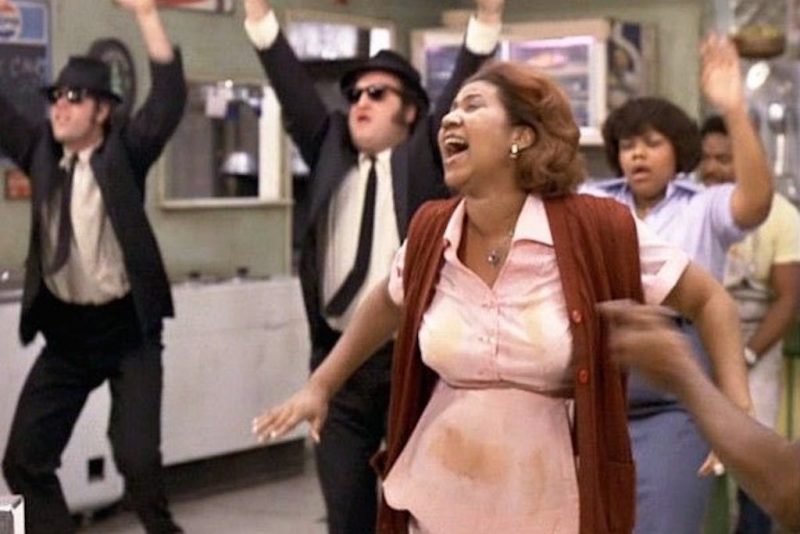 El director repasa cómo fue trabajar con Aretha Franklin en la mítica película de 1980, revelando anécdotas inéditas, decisiones musicales y el carácter profesional de la artista